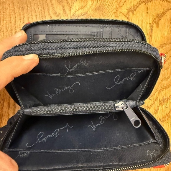 Vera Bradley Red Paisley Wallet/Crossbody - Picture 6 of 14